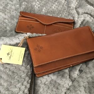 Patricia Nash Wristlet/Wallet